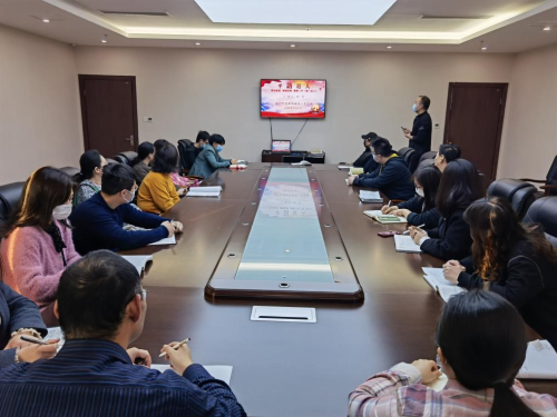 学习思想领悟经典感受平语近人市急救指挥中心创新开展平语近人宣讲